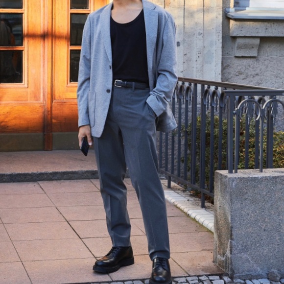 Small UNIQLO Grey Cardigan Blazer - Picture 3 of 4